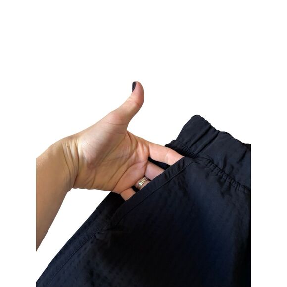 Title Nine Slaycation Wide Leg Cropped Pants size XS Black Pull On - Picture 7 of 10